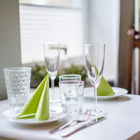 Gaestehaus Alte Buecherei * Mittelangeln